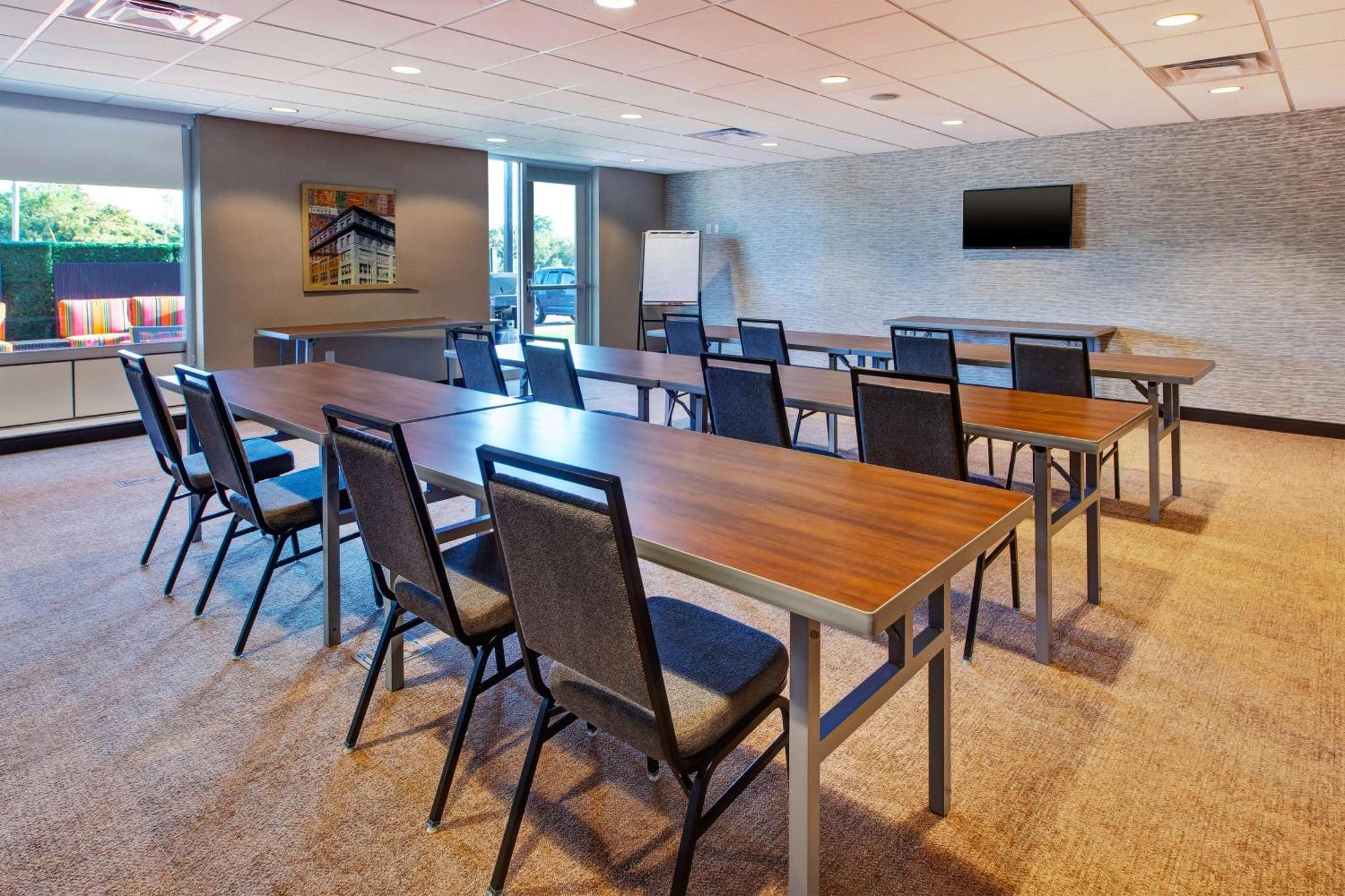 Home2 Suites By Hilton Grand Rapids South Byron Center Eksteriør bilde